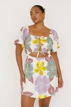 Lexi Cutout Dress 21 Lexi Cutout Dress -SABO™ Shop 04146f73 14d0 4a0a b6f2 cedb002822ae