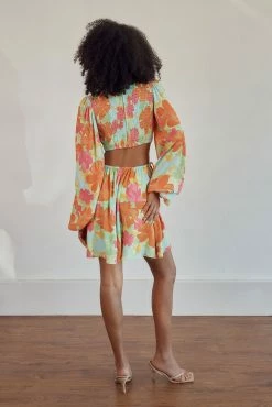 Amalia Cutout Dress -SABO™ Shop 092bac6c 366f 4af6 b2b5 95a5bbf323a4