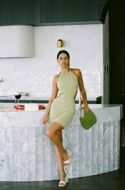 Backless Deni Dress 8 Backless Deni Dress -SABO™ Shop 0c645a94 309d 4b67 8a4f d58249be4e9a