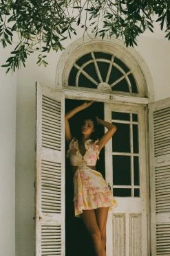 Evaia Frill Dress -SABO™ Shop 142688fc 3b73 4b8e 81d6 0e67c2667569