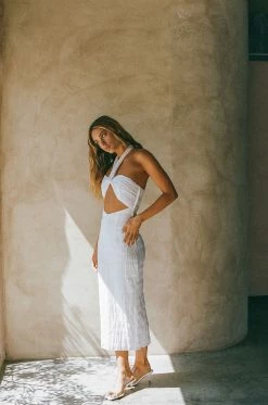 Arlet Halter Dress 20 Arlet Halter Dress -SABO™ Shop 14ecaad1 8e60 420d 9360 01e219322ab9