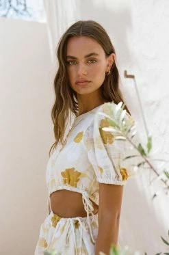 Reina Cutout Dress -SABO™ Shop 16bfafad a212 43c7 8978 42dd98adf51a