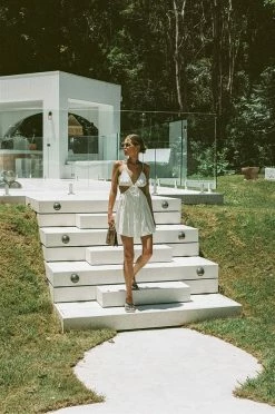 Izabella Dress - White 13 Izabella Dress - White -SABO™ Shop 1a3014ba b2d0 4bee a85e 20b6516c8550