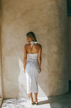 Arlet Halter Dress 19 Arlet Halter Dress -SABO™ Shop 1e31869e 80e2 43a5 b069 2fddb9382040