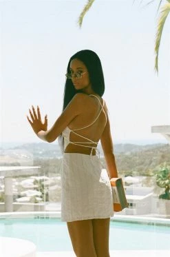 Backless River Dress -SABO™ Shop 1ebfa0e0 bbc3 4e0c 84ce 8687ebf18407