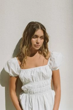 Yasmin Dress - White 21 Yasmin Dress - White -SABO™ Shop 225ef67c 026e 4d5d 911d ceb7997b54e9