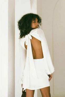 Verena Dress - White 8 Verena Dress - White -SABO™ Shop 31f334a7 1cb3 4fd0 a3c9 12775c876d8c