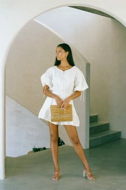 Anouk Dress - White 10 Anouk Dress - White -SABO™ Shop 52c45f4d 252c 4eef 8f13 a69ee8480560