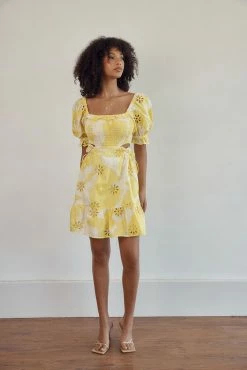 Mariz Shirred Dress 15 Mariz Shirred Dress -SABO™ Shop 63f14c31 02e3 4a59 ba33 b4251ccad564