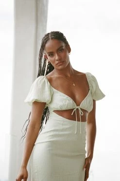 Jacqui Cutout Dress -SABO™ Shop 7d1d911a 399b 4b8c 8eab 668893501cb8