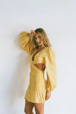 Luda Cutout Dress -SABO™ Shop 7e9f28fe f3f8 4da7 b1aa 1e5d9f7387ec