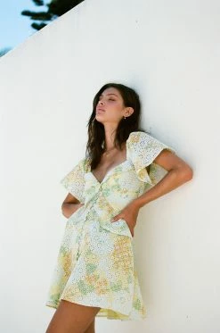 Karta Frill Dress 18 Karta Frill Dress -SABO™ Shop 8034aa0f 4859 4607 9dfa ba35ecacb92e