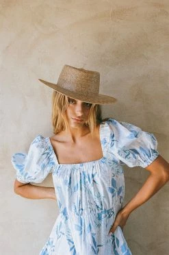 Samaya Dress - Lily Bud -SABO™ Shop 93f2fe7d 88ce 4c4a b039 15bc038a7af7