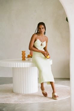 Fernanda Midi Dress -SABO™ Shop a5f88e1f 820a 4cc4 a0d8 cd8d4c7f3fe3