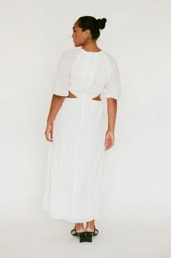 Mena Cutout Dress 25 Mena Cutout Dress -SABO™ Shop cafbca20 f1fa 4f40 a5ab 34ce1c9497c8