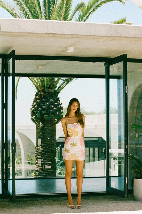 Backless Summer Dress 7 Backless Summer Dress - Image 5