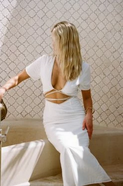 Tika Cutout Dress 21 Tika Cutout Dress -SABO™ Shop d005f69a a0a5 4c4f b6da 38d0df598c15