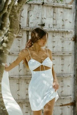 Emelie Dress -SABO™ Shop d2e1eb73 1bd2 4c87 8587 992616669922