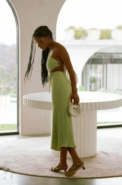 Backless Melika Dress -SABO™ Shop d889d7ee d3e5 4be3 a3e6 4492d04e01e2