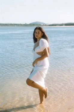 Neena Cutout Dress -SABO™ Shop ee99342d b275 43a5 acc3 38db7db37ae7