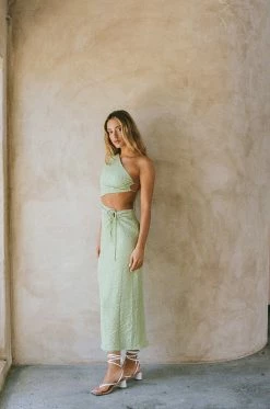 Backless Melika Dress -SABO™ Shop f17d8013 1cf9 4e5a 89f7 93a9edf4e120