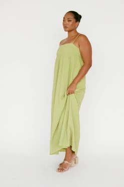 Azaria Dress - Green -SABO™ Shop f8a87af2 bf76 44fe 88c9 e8763c74162f